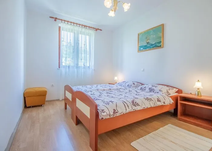 Apartments Antica With A Balcony